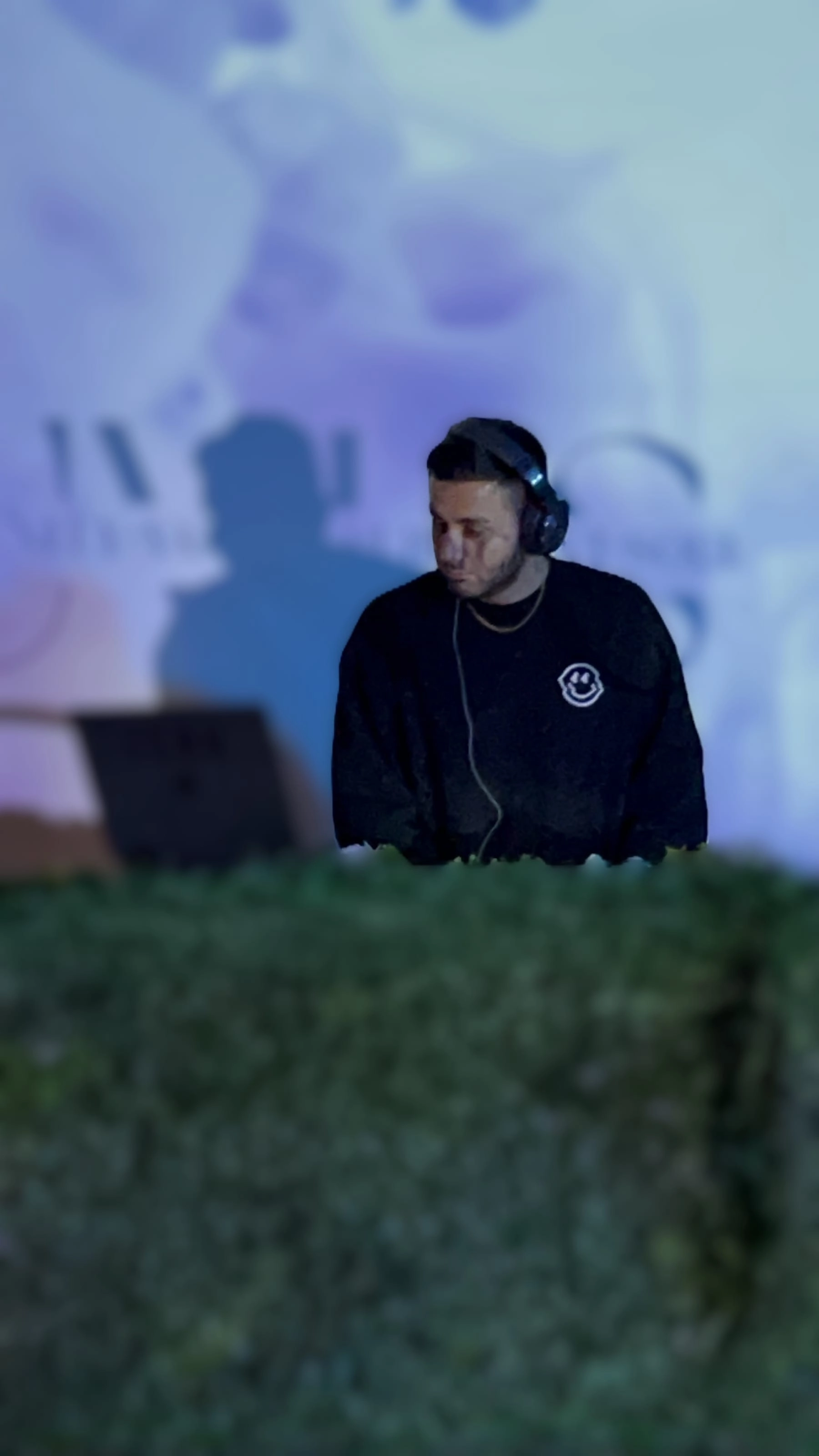 DJ ERMAN an seinem Pioneer XDJ-XZ, Auftritt in Baden-Württemberg